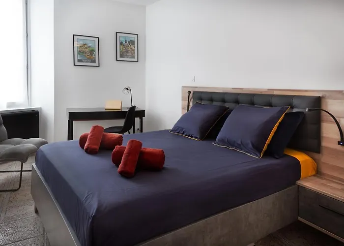 Le Pecharmant - La Part Des Anges Apartment